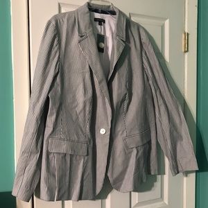 Blazer NWT